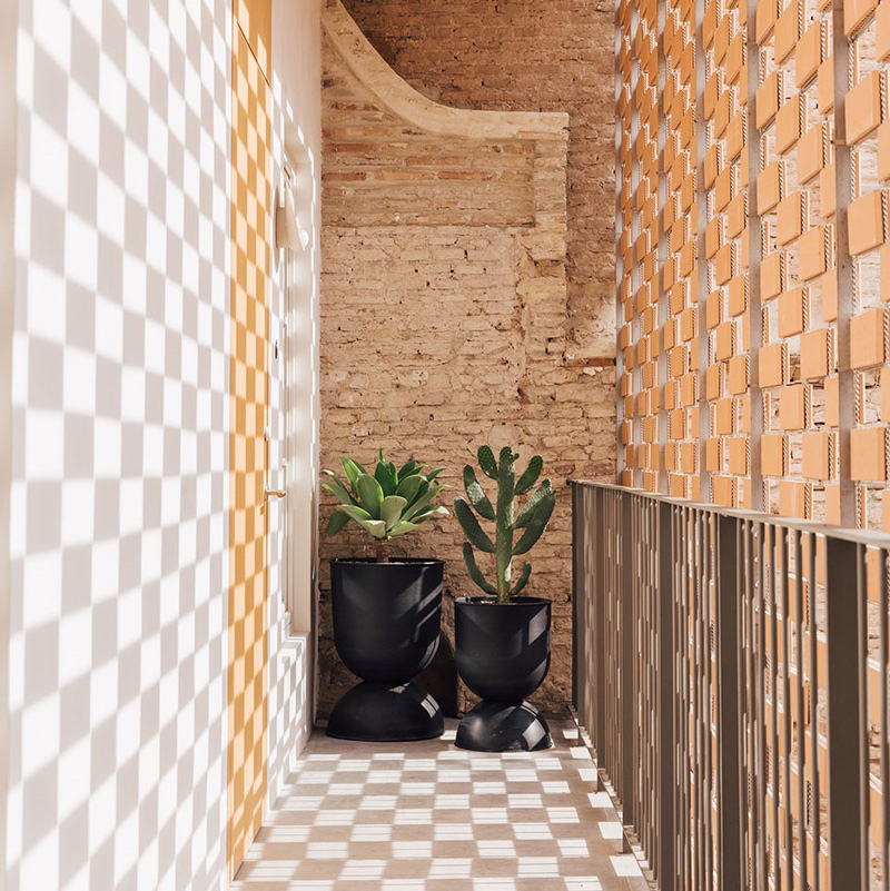placido y grata hotel seville-spain-your living space atelier