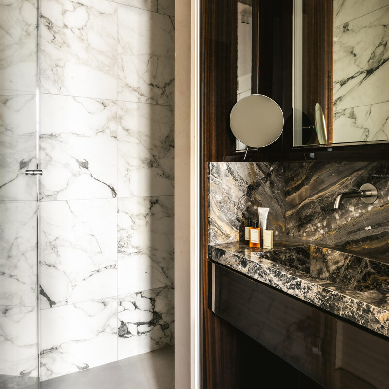 Mondovi Luxury Suites Paris