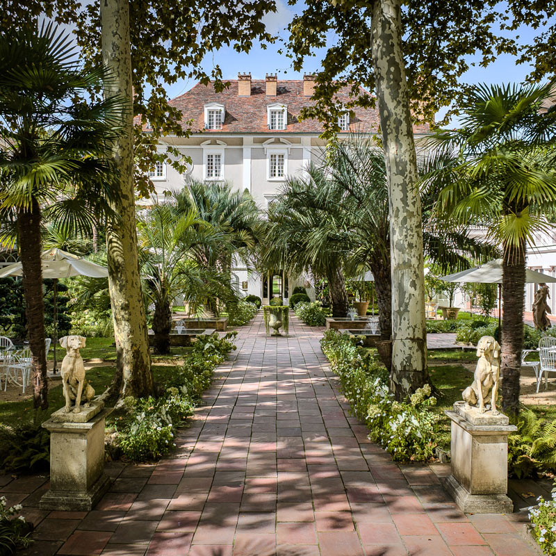 Les Prés d'Eugénie Relais & Châteaux