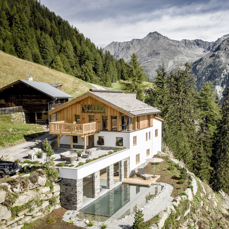 Leni Mountain Chalet