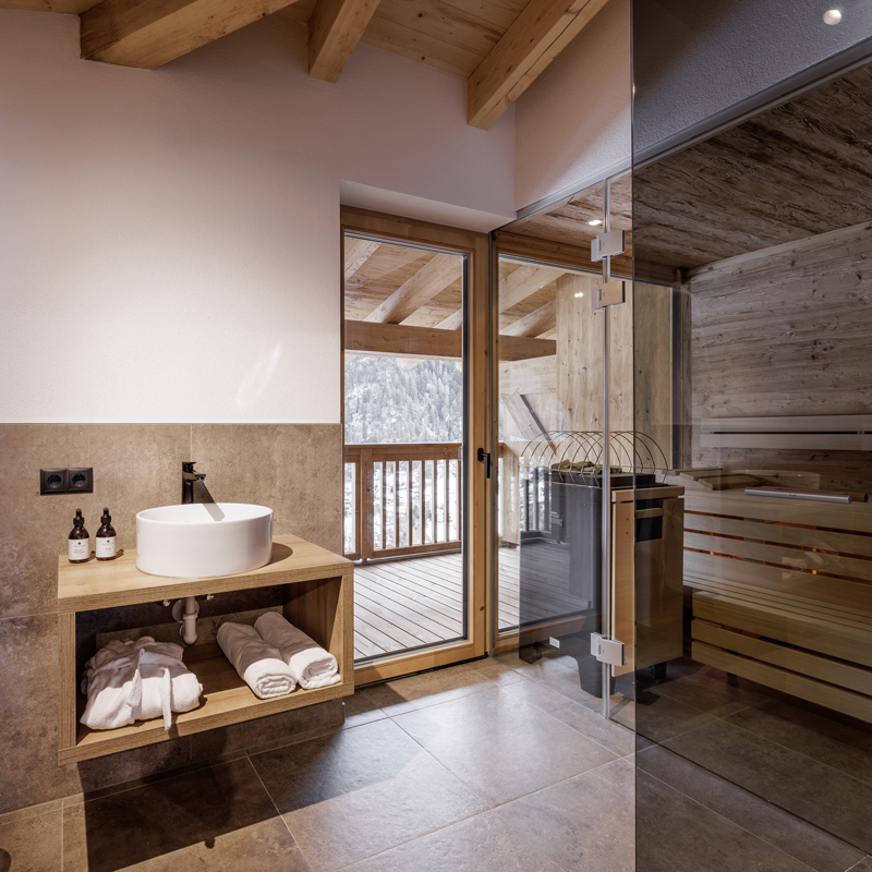Leni Mountain Lodge